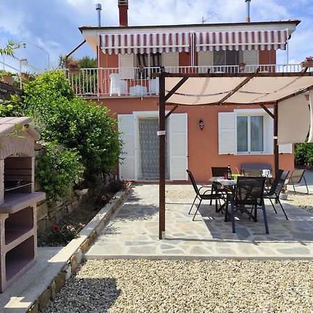 La Casa Di Giada, Appartamento In Villetta Con Aria Condizionata, Wi-Fi E Parcheggio Gratuito Poggi 외부 사진