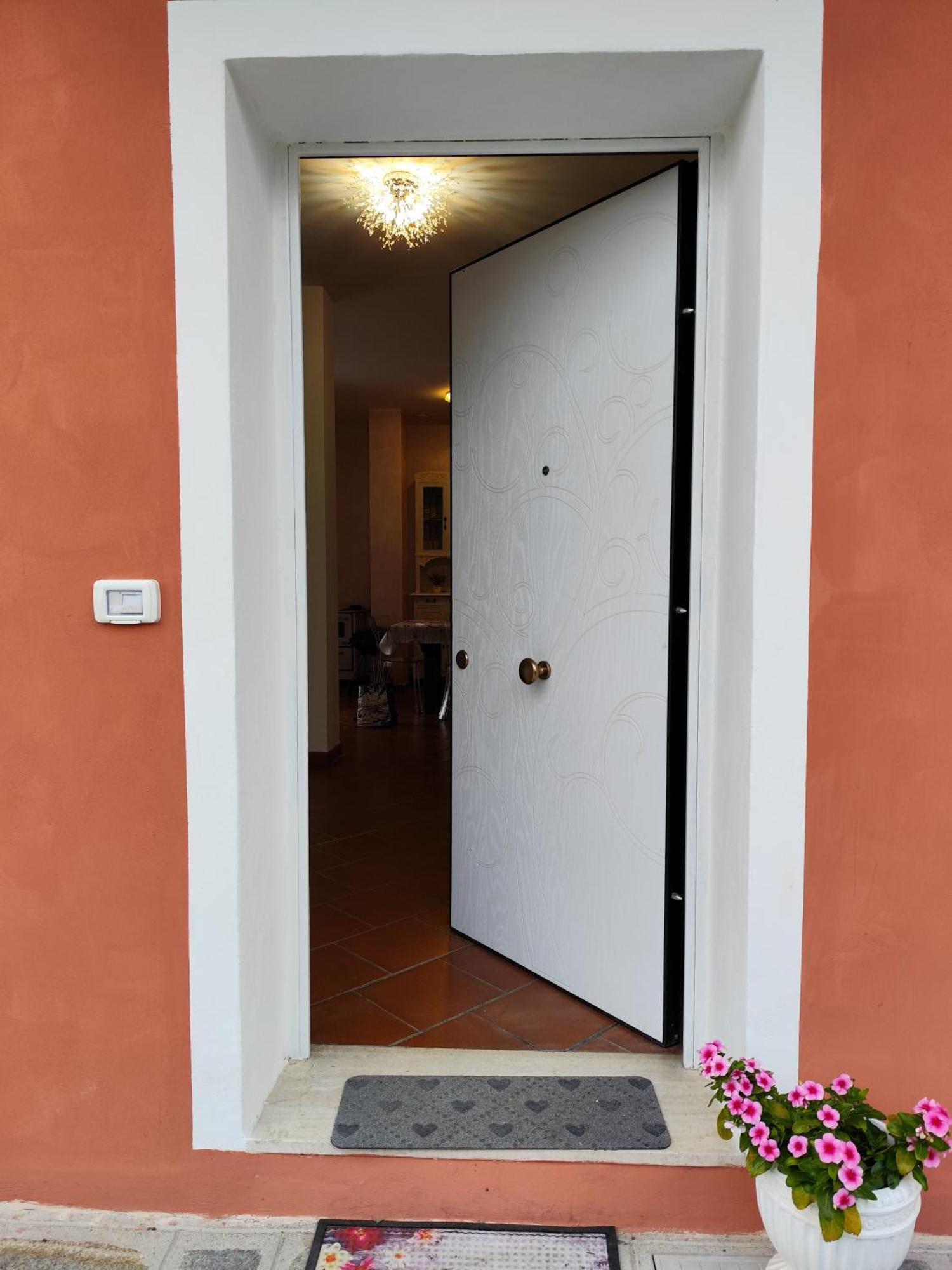 La Casa Di Giada, Appartamento In Villetta Con Aria Condizionata, Wi-Fi E Parcheggio Gratuito Poggi 외부 사진